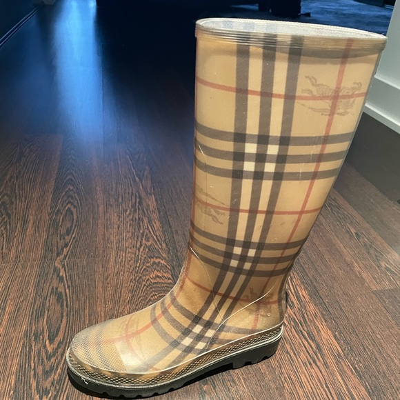 Burberry high rain boots - Picture 1 of 1